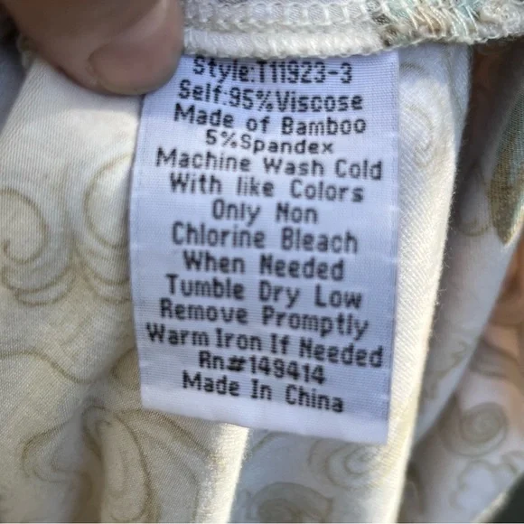 Johnny Was Colorful Floral Short Sleeve Top - Picture 5 of 5